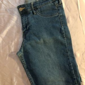 Blue skinny jeans